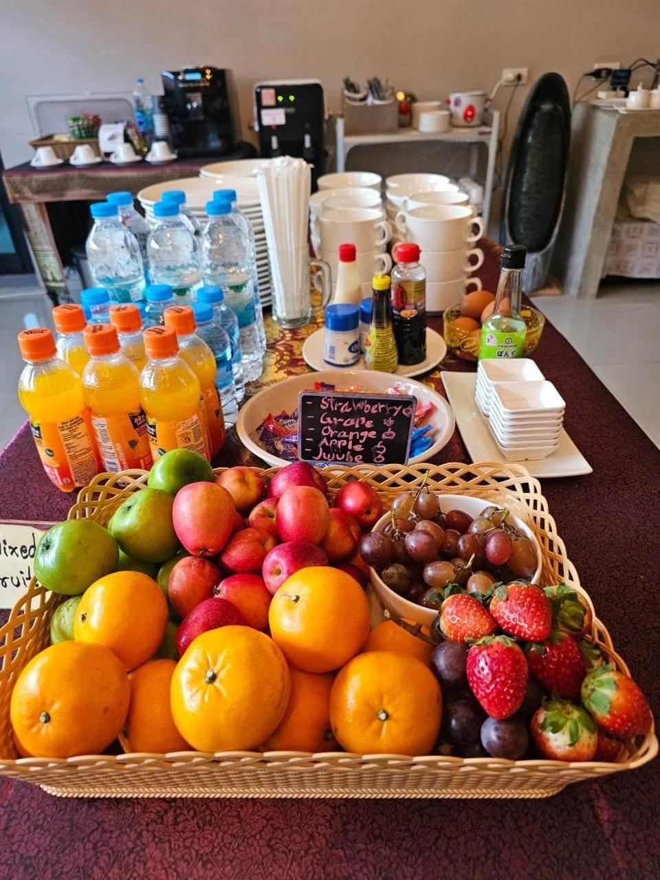 Sawasdee​ Buriram​ Resort Экстерьер фото