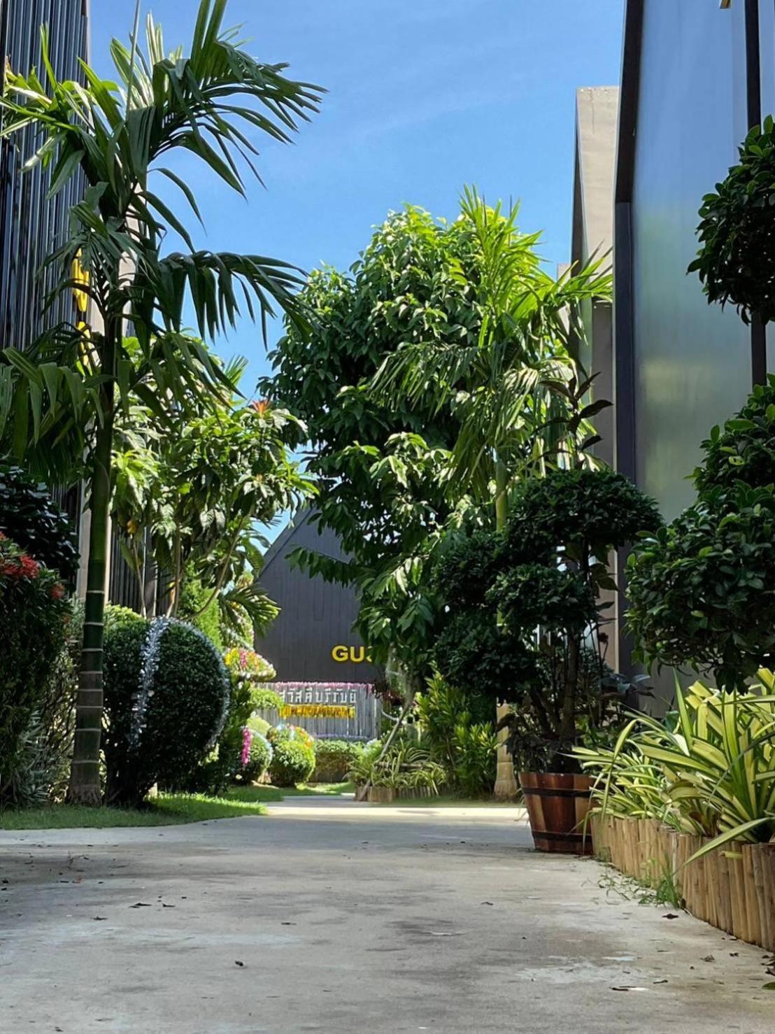Sawasdee​ Buriram​ Resort Экстерьер фото
