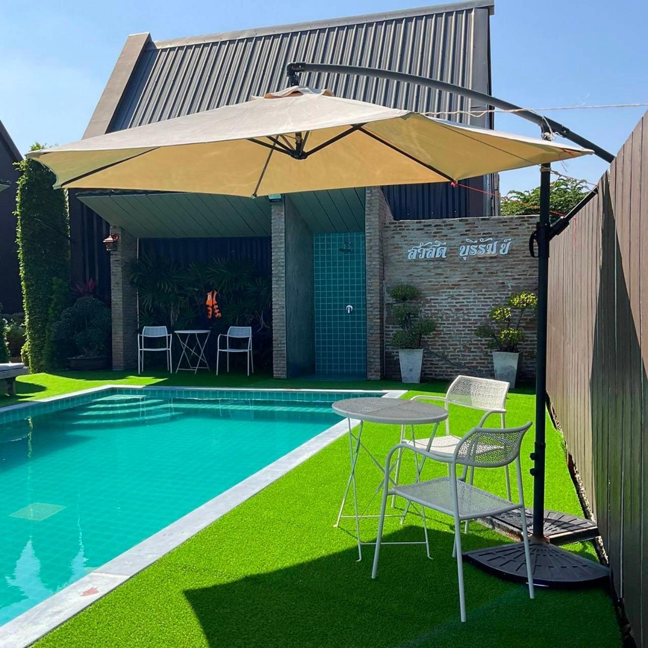 Sawasdee​ Buriram​ Resort Экстерьер фото