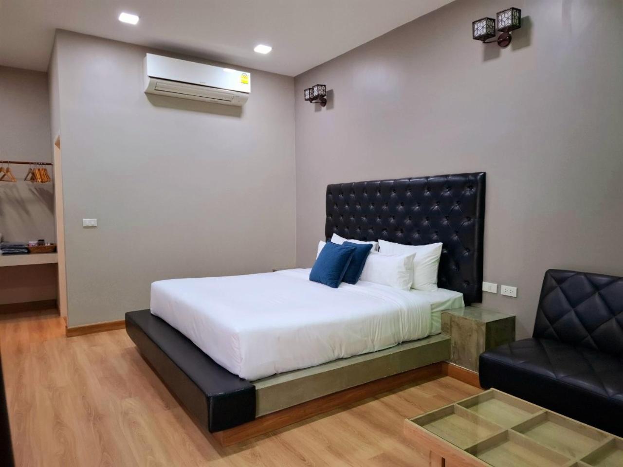 Sawasdee​ Buriram​ Resort Номер фото